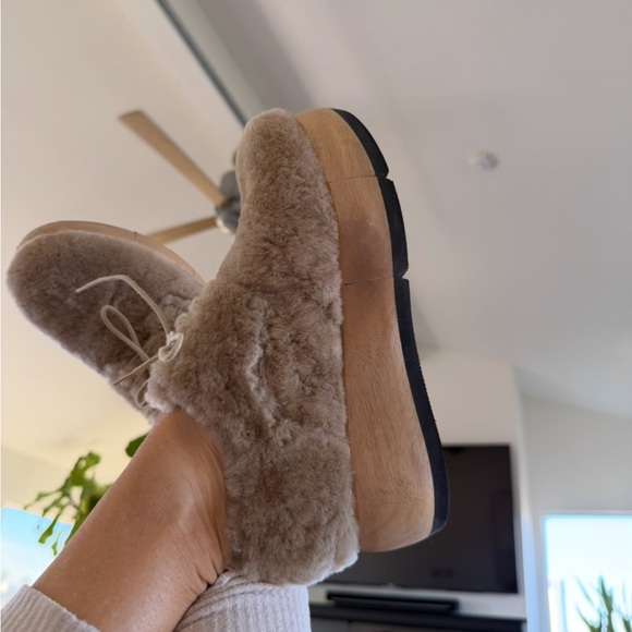 Free People Used Paloma Barcelo lace-up Beige Shearling chunky rubber sole shoes - Picture 2 of 14